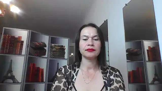 Snapshot of Selena_Moo chatting on 07-22-26, 08:28 Selena Moo online show from 07-22-26, 08:28