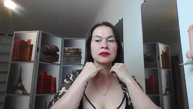 Snapshot of Selena_Moo chatting on 07-23-26, 09:29 Selena Moo online show from 07-23-26, 09:29