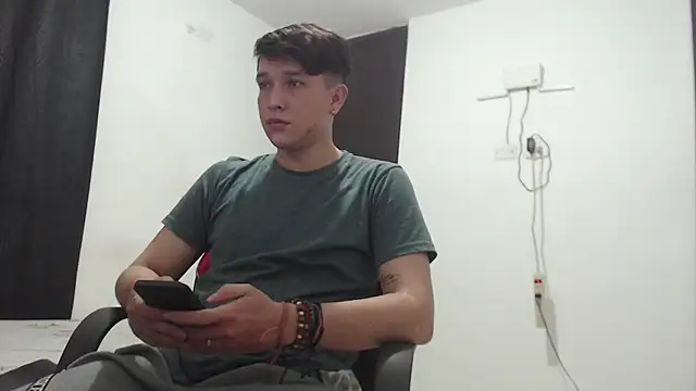 Lucifeeeer 666 online show from 04-23-26, 08:00