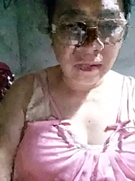 Snapshot of Funsexy1 chatting on 07-03-26, 03:40 Funsexy1 online show from 07-03-26, 03:40