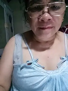 Snapshot of Funsexy1 chatting on 07-22-26, 12:08 Funsexy1 online show from 07-22-26, 12:08