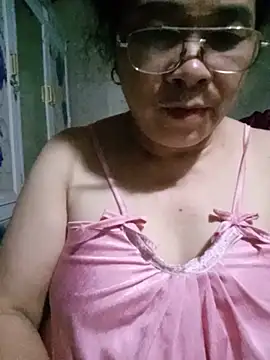Snapshot of Funsexy1 chatting on 07-27-26, 02:57 Funsexy1 online show from 07-27-26, 02:57