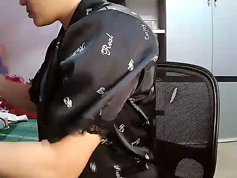 Snapshot of lusa_baby chatting on 07-31-26, 05:07 lusa baby online show from 07-31-26, 05:07