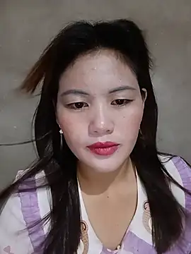 Snapshot of meg_06 chatting on 06-24-26, 02:38 meg 06 online show from 06-24-26, 02:38