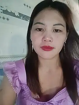 Snapshot of meg_06 chatting on 07-03-26, 05:25 meg 06 online show from 07-03-26, 05:25