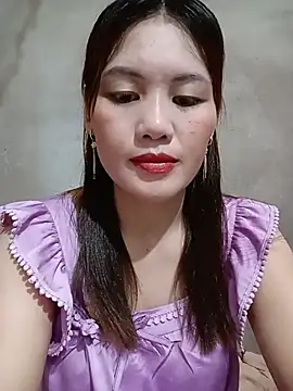 Snapshot of meg_06 chatting on 07-09-26, 02:37 meg 06 online show from 07-09-26, 02:37