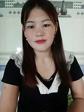 Snapshot of meg_06 chatting on 07-10-26, 03:11 meg 06 online show from 07-10-26, 03:11