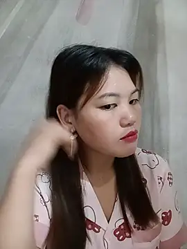Snapshot of meg_06 chatting on 07-19-26, 10:46 meg 06 online show from 07-19-26, 10:46