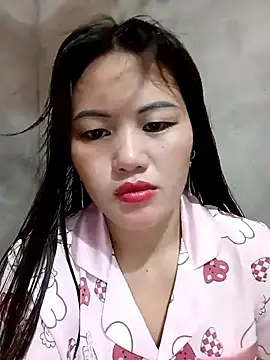 Snapshot of meg_06 chatting on 07-21-26, 02:36 meg 06 online show from 07-21-26, 02:36