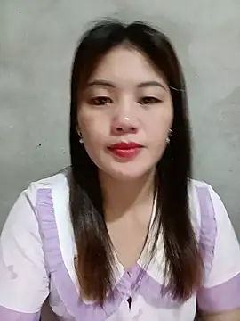Snapshot of meg_06 chatting on 07-23-26, 01:58 meg 06 online show from 07-23-26, 01:58
