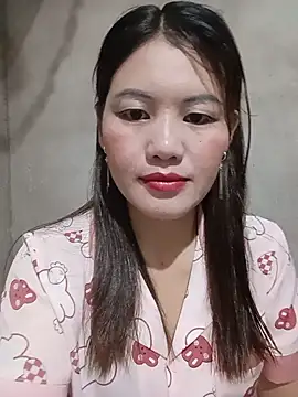 Snapshot of meg_06 chatting on 07-29-26, 01:04 meg 06 online show from 07-29-26, 01:04