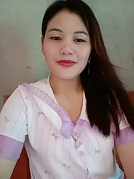Snapshot of meg_06 chatting on 08-03-26, 09:15 meg 06 online show from 08-03-26, 09:15