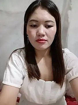 Snapshot of meg_06 chatting on 08-06-26, 02:13 meg 06 online show from 08-06-26, 02:13