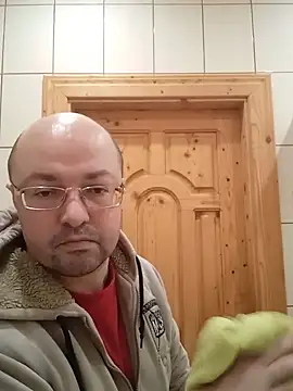 Luceriusbigass online show from 12-13-24, 03:54