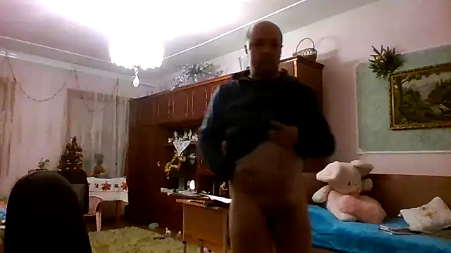 Luceriusbigass online show from 12-27-24, 04:21