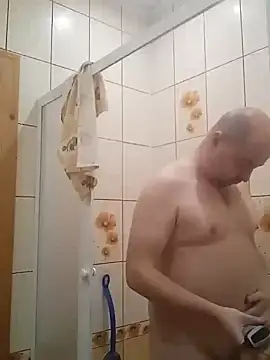 Luceriusbigass online show from 02-11-25, 06:01