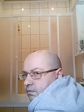 Luceriusbigass online show from 02-22-25, 09:23