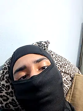 Frankito56 online show from 04-11-26, 04:39