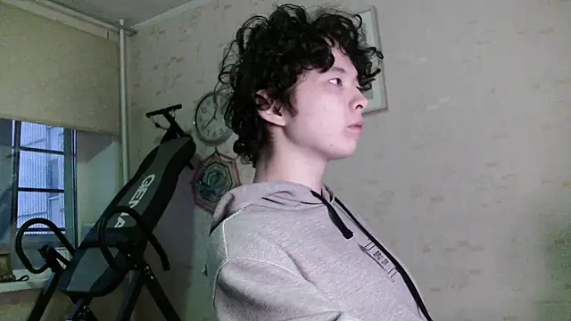 Miklaxyk online show from 04-29-26, 05:17