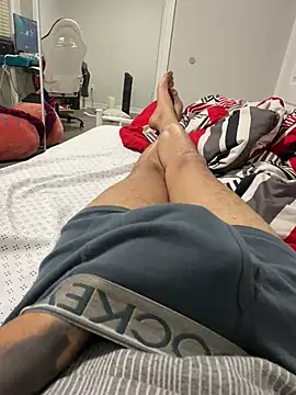 Avvvzz online show from 04-10-26, 06:18