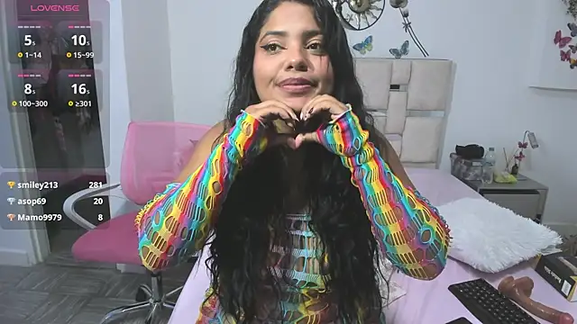 Amapola Renaldi online show from 04-21-26, 02:51