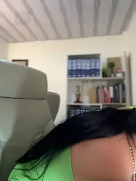 Sara fun online show from 03-12-25, 05:38