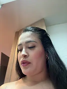 Sara fun online show from 02-22-26, 09:13