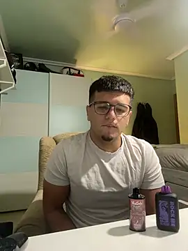 Snapshot of gorka_dom chatting on 05-06-26, 08:47 gorka dom online show from 05-06-26, 08:47