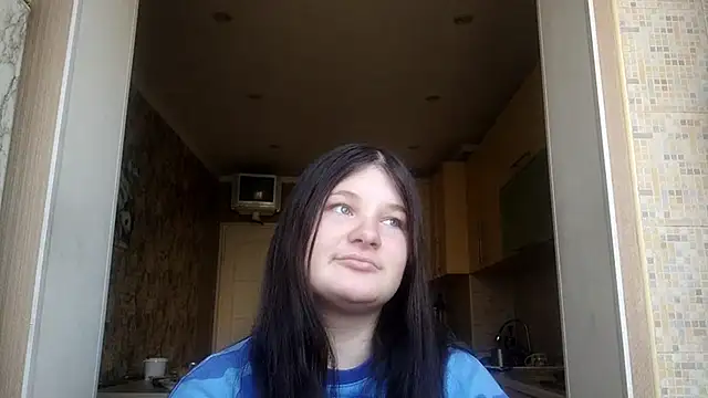 BeatriceMolands online show from 04-18-26, 07:45