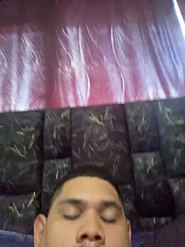 Andrew2428 online show from 04-18-26, 04:11