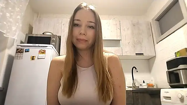 LatanyaDaivs online show from 04-18-26, 04:22