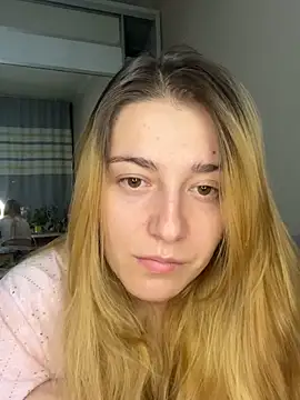 mila-milawka online show from 04-18-26, 04:33