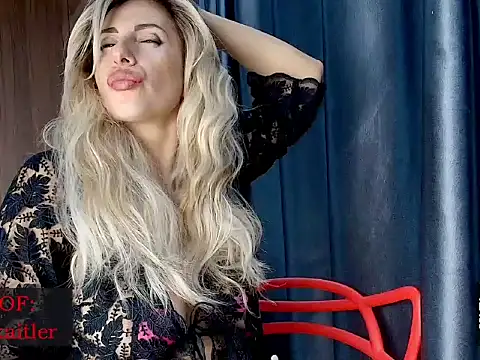 Snapshot of _horny_sexy_ chatting on 09-28-25, 05:57  horny sexy  online show from 09-28-25, 05:57