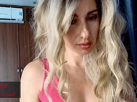 Snapshot of _horny_sexy_ chatting on 09-29-25, 05:45  horny sexy  online show from 09-29-25, 05:45