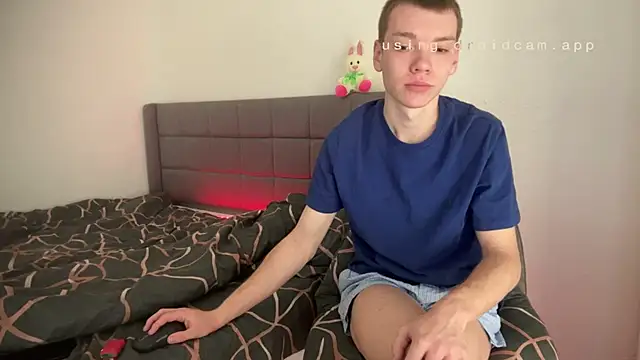 aaron stonee online show from 04-25-26, 10:07