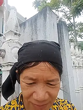 -Kana- online show from 04-27-26, 01:58