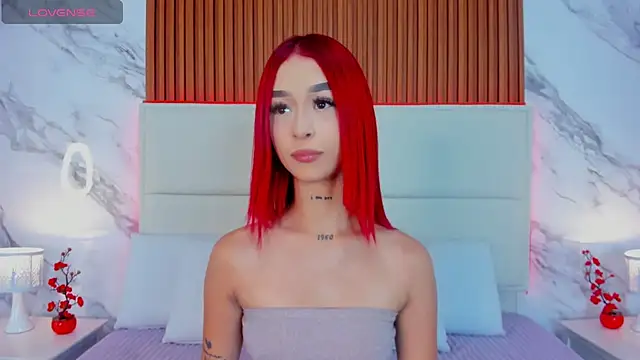 Snapshot of _bella_rossee_ chatting on 07-31-26, 04:23 bella rossee online show from 07-31-26, 04:23