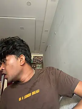 Snapshot of nilanfucks chatting on 06-25-26, 05:07 nilanfucks online show from 06-25-26, 05:07
