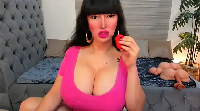 PlayfullMaria online show from 12-30-24, 01:14