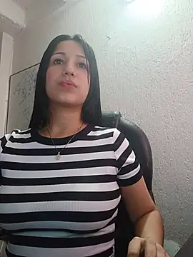 Snapshot of gaby_cute4u chatting on 08-05-26, 03:09 gaby cute4u online show from 08-05-26, 03:09