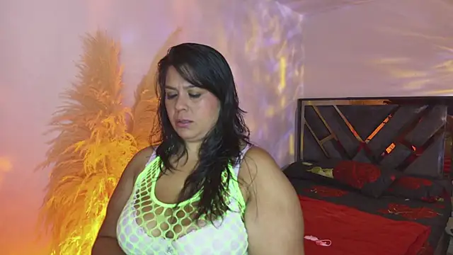 Snapshot of Martina_Foxy01 chatting on 07-15-26, 11:48 Martina Foxy01 online show from 07-15-26, 11:48