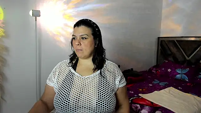 Snapshot of Martina_Foxy01 chatting on 07-26-26, 11:17 Martina Foxy01 online show from 07-26-26, 11:17