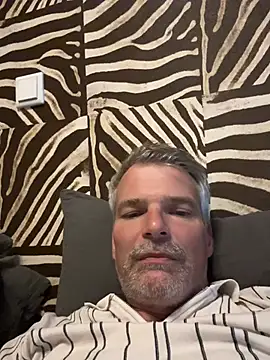 Snapshot of Thor-82 chatting on 06-26-26, 10:52 Thor-82 online show from 06-26-26, 10:52
