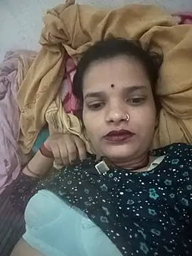 Student garl 1 online show from 06-19-26, 04:44