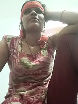 Student garl 1 online show from 07-12-26, 03:36