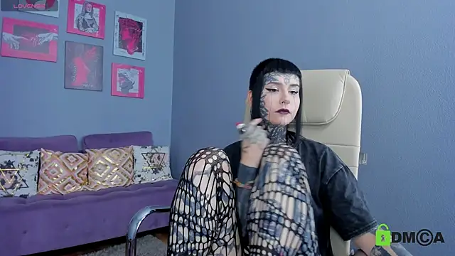 Snapshot of Bloood__Mary chatting on 07-22-26, 08:44 Bloood Mary online show from 07-22-26, 08:44