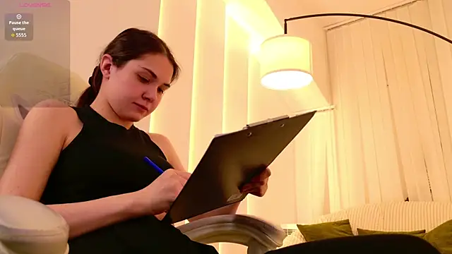 Snapshot of Sindell_cryell chatting on 06-25-26, 09:08 Sindell cryell online show from 06-25-26, 09:08