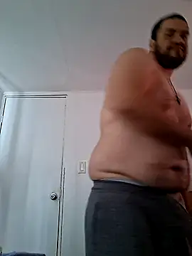 Snapshot of Almircorral2211 chatting on 06-03-26, 05:51 Almircorral2211 online show from 06-03-26, 05:51