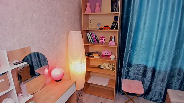 Kimasichka online show from 06-18-26, 05:51