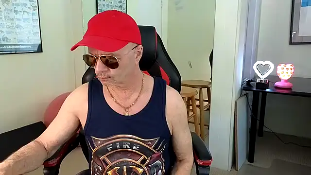 hotdadbod online show from 01-15-25, 09:30